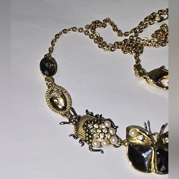 Swarovski Butterfly Gold Charm Necklace Swarovski Crystals 17in Adjustable - Picture 3 of 8